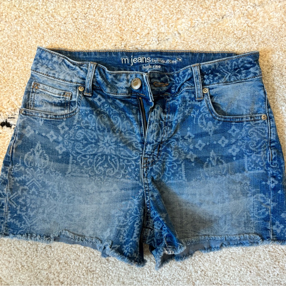 Women’s Maurices Patterned Denim Shorts